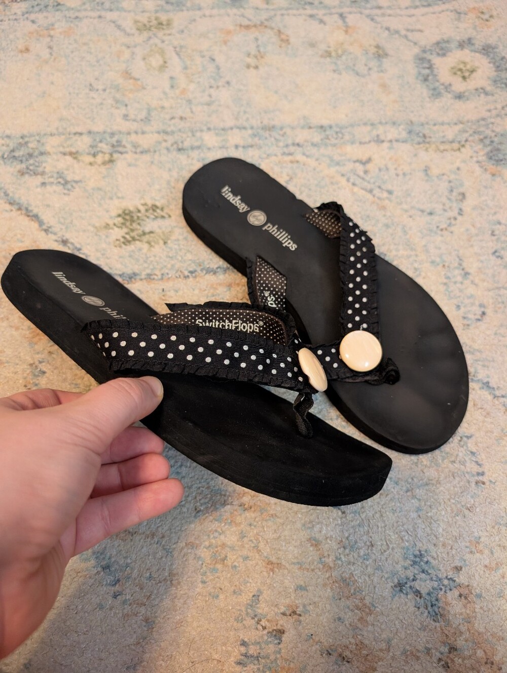 Lindsay Phillips SwitchFlops Lulu Black Polka Dot Sandals Size 9